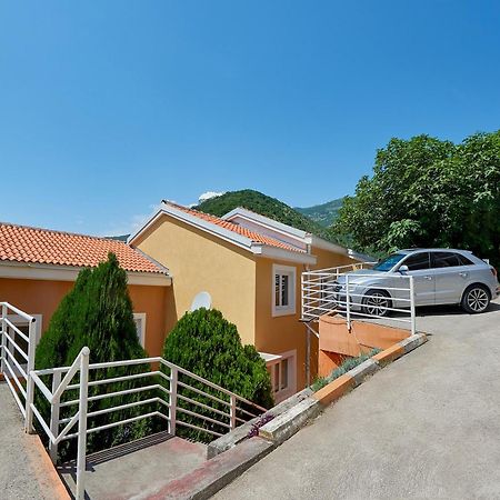 Apartments Villa Relax Petrovac Εξωτερικό φωτογραφία